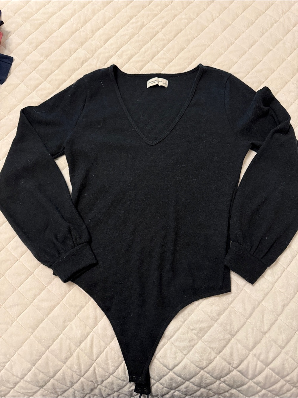 Abercrombie Black V-Neck Long Sleeve Bodysuit. Sweater material